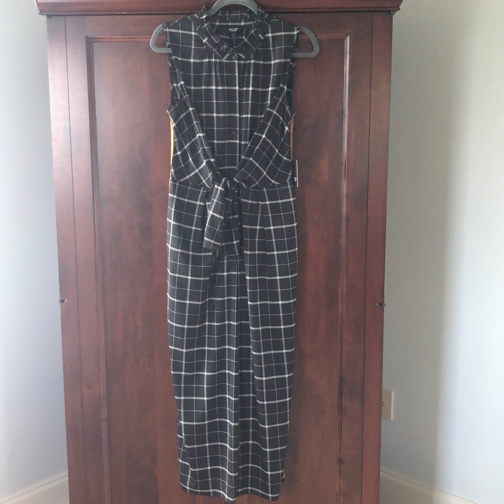NWT Black plaid sleeveless jumpsuit, size M
